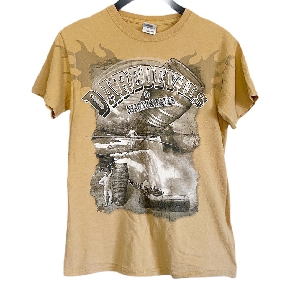 VINTAGE Daredevils of Niagara Falls Tee Shirt S